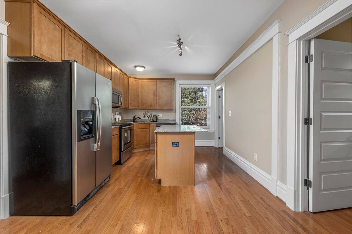 Apartment for rent at 6409 Enright, Saint Louis, MO 63130