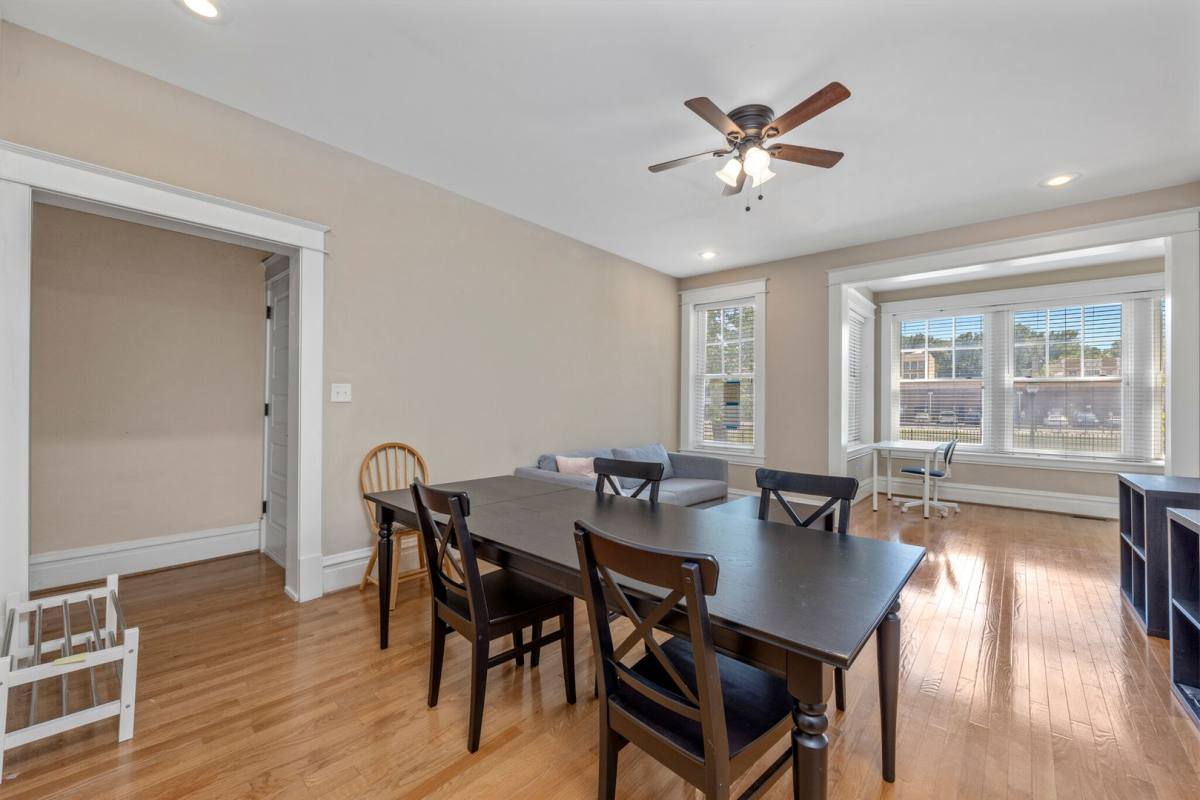 Apartment for rent at 6409 Enright, Saint Louis, MO 63130