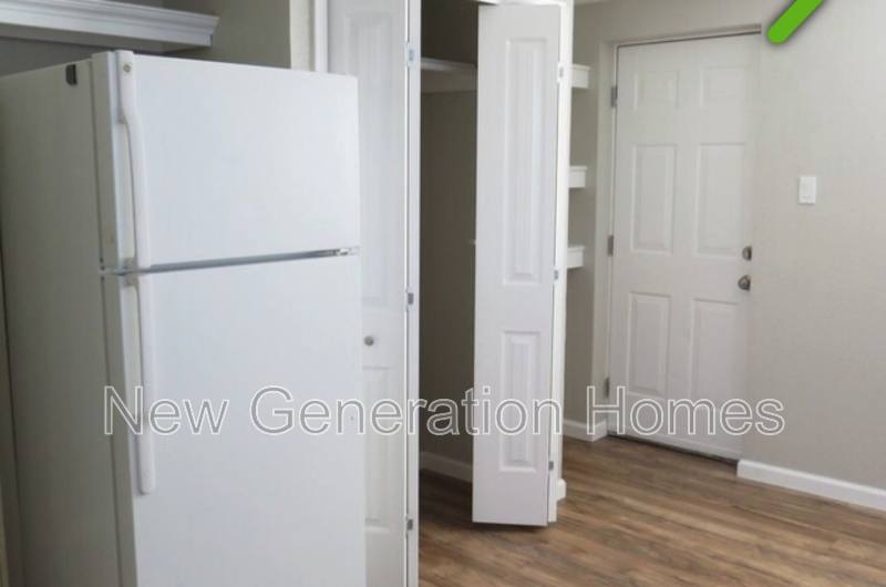Apartment for rent at 226 Plum St #1, Pueblo, CO 81003