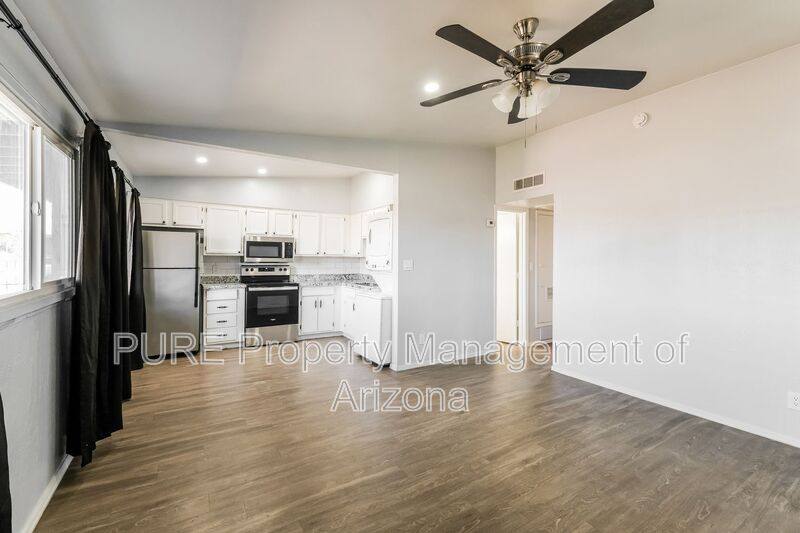 Apartment for rent at 2101 W Heatherbrae #30, Phoenix, AZ 85015