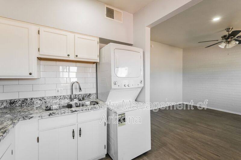 Apartment for rent at 2101 W Heatherbrae #30, Phoenix, AZ 85015