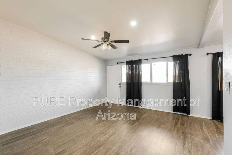 Apartment for rent at 2101 W Heatherbrae #30, Phoenix, AZ 85015