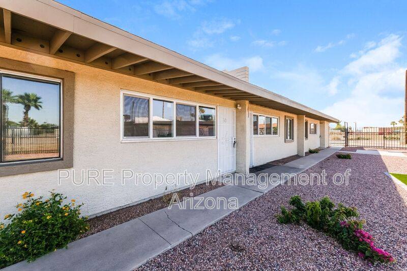 Apartment for rent at 2101 W Heatherbrae #30, Phoenix, AZ 85015