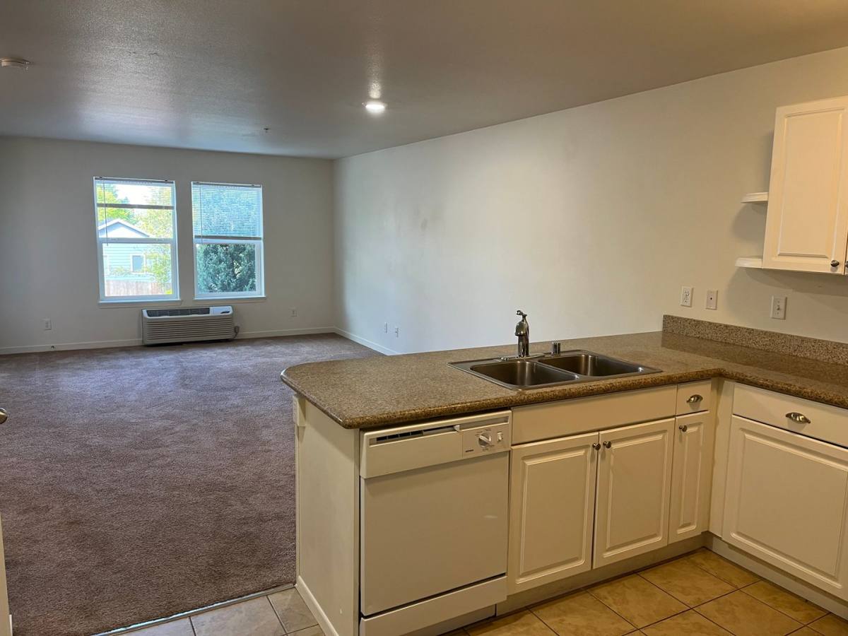 Apartment for rent at 3805 NE 49th St, Vancouver, WA 98661