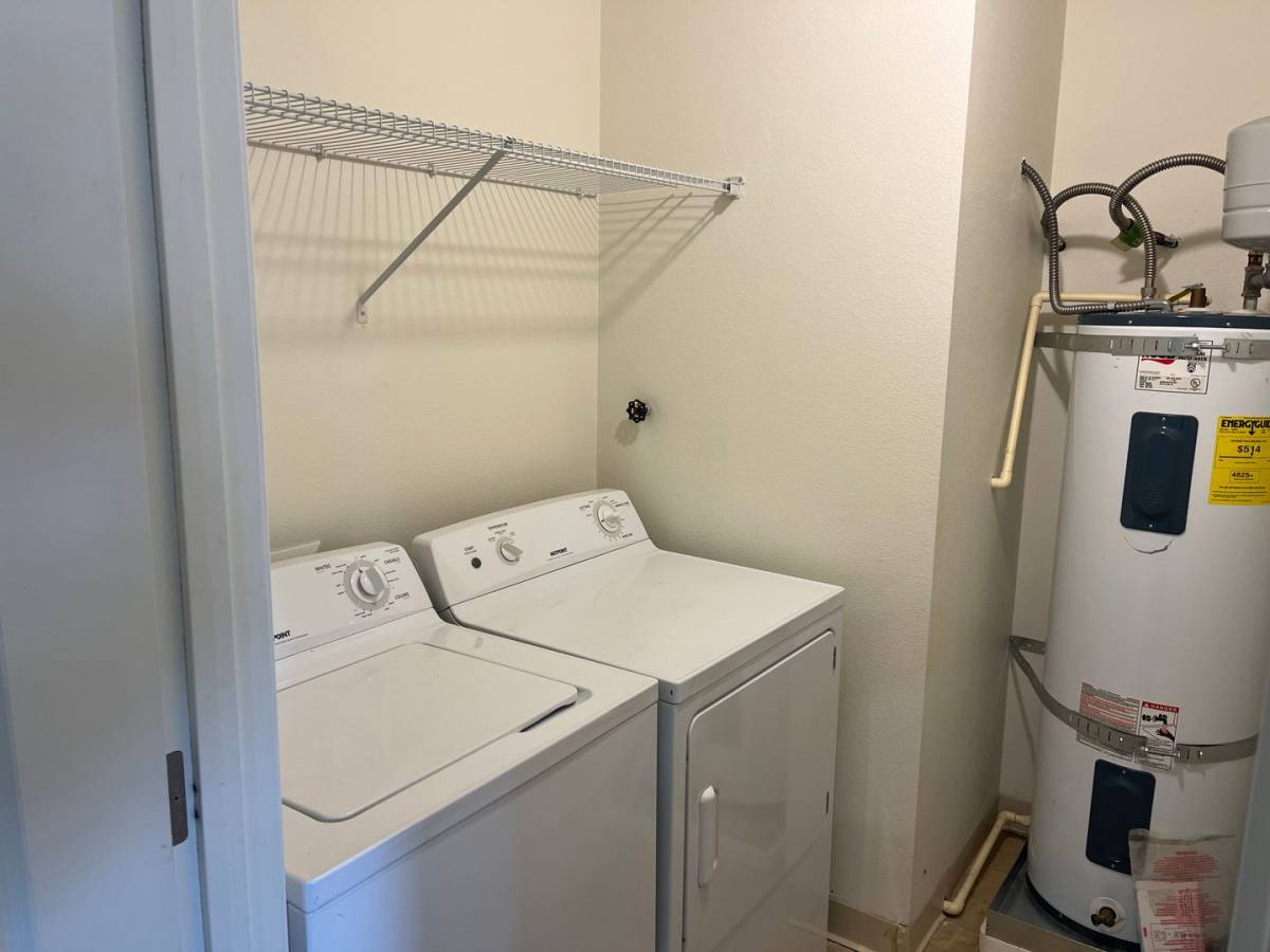 Apartment for rent at 3805 NE 49th St, Vancouver, WA 98661