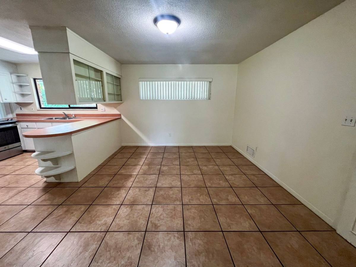 House for rent at 3524 NW 12th Ave, Gainesville, FL 32605