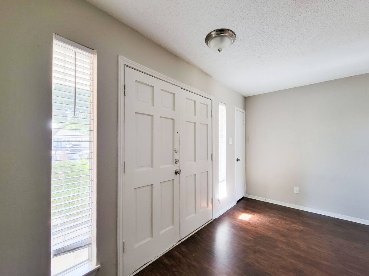 House for rent at 18402 Tall Cypress Dr, Spring, TX 77388