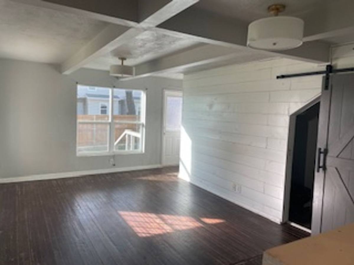 Apartment for rent at 504 S 1st Ave, Stephenville, TX 76401
