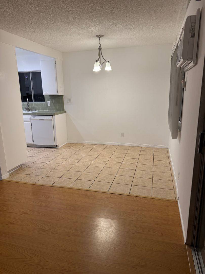 Apartment for rent at 816 Westmount Dr, West Hollywood, CA 90069