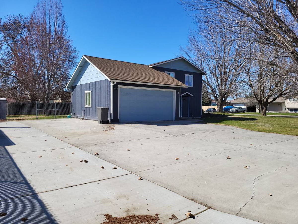 Townhouse for rent at 1872 Alder Ave, Richland, WA 99354