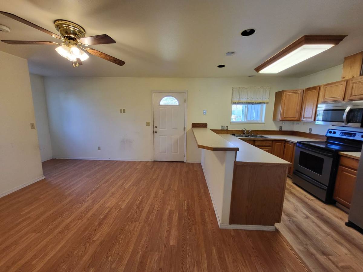 Townhouse for rent at 1872 Alder Ave, Richland, WA 99354