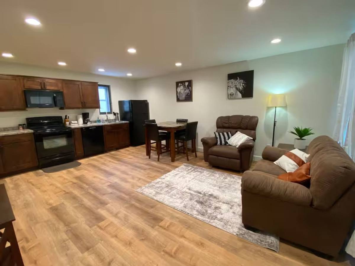 Apartment for rent at 2520 2nd Ave N, Billings, MT 59101