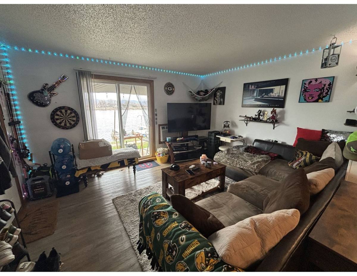 Apartment for rent at 1642 Bainbridge St, La Crosse, WI 54603