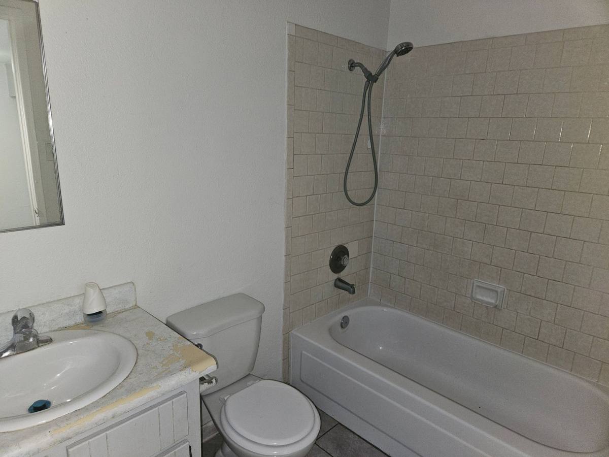 Apartment for rent at 1979 W 7th St, Yuma, AZ 85364