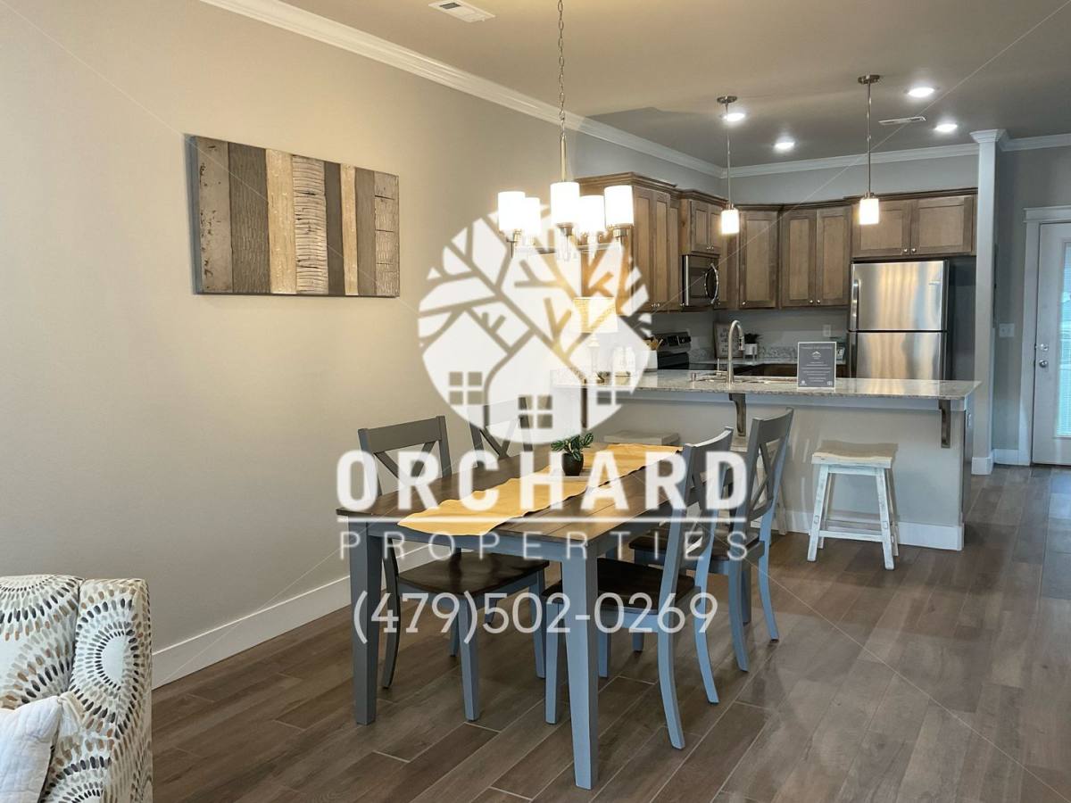 Apartment for rent at 1829-1839 E Brookview Circle, Siloam Springs, AR 72761
