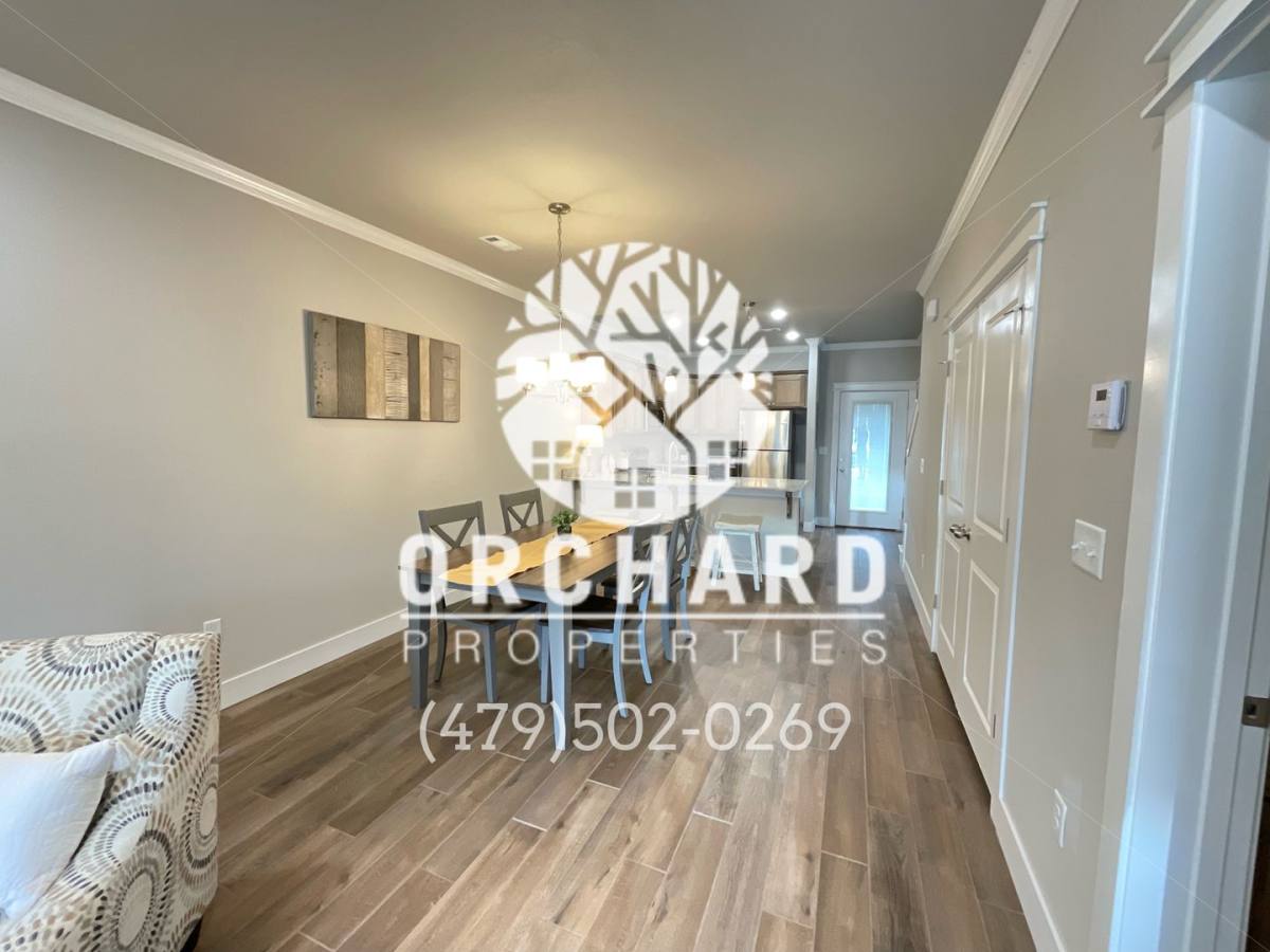 Apartment for rent at 1829-1839 E Brookview Circle, Siloam Springs, AR 72761