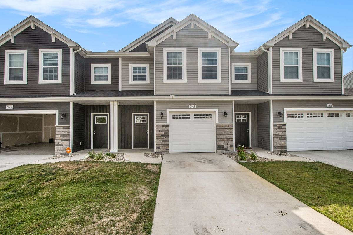 Condo for rent at 1305 Trail View Court, Greenville, MI 48838