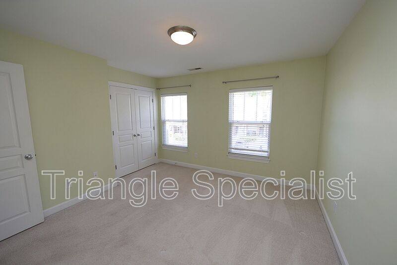 House for rent at 8811 Orchard Grove Way, Raleigh, NC 27612