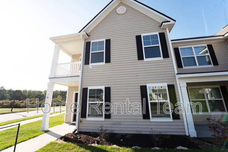 Townhouse for rent at 8J Crabapple Circle, Port Wentworth, GA 31407
