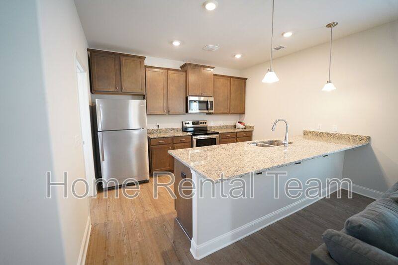 House for rent at 18 Sago Palm Way, Bloomingdale, GA 31302