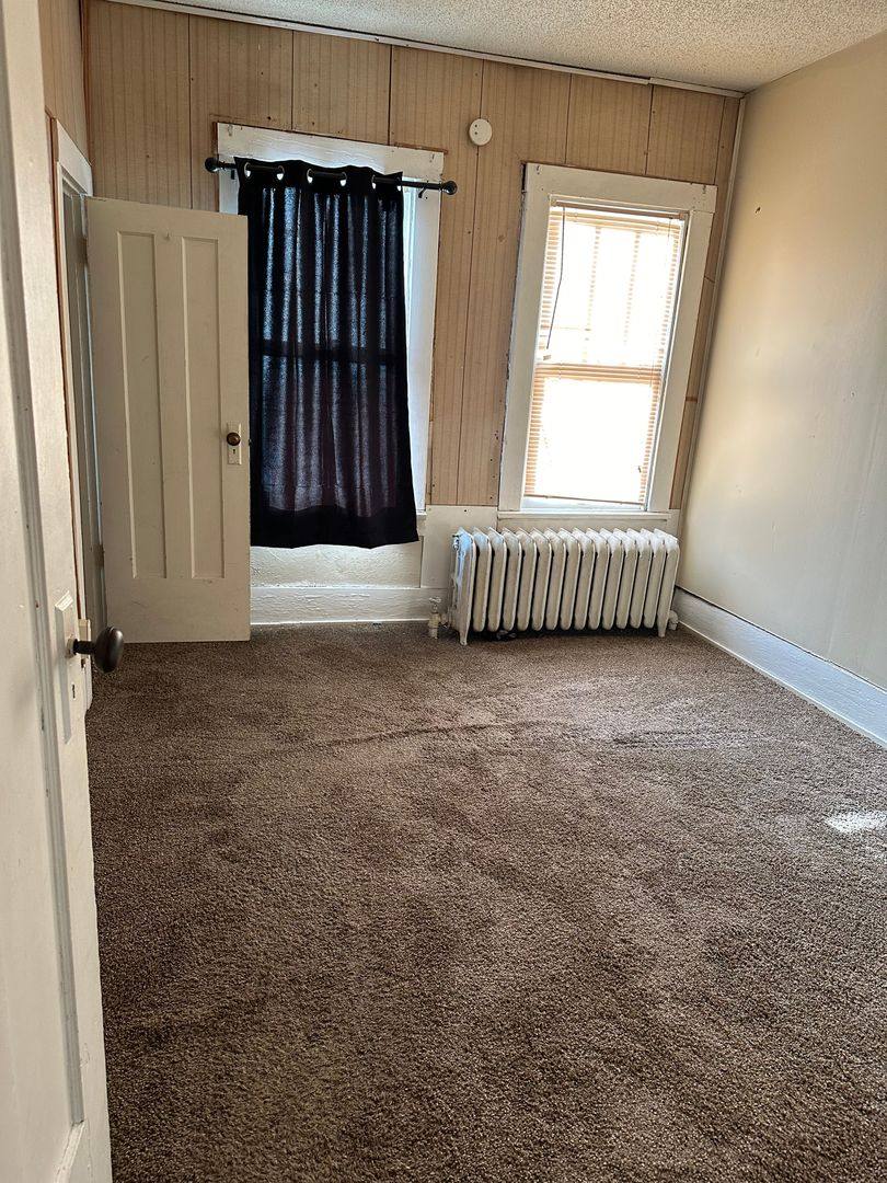Apartment for rent at 714 N 15th St, Fort Dodge, IA 50501