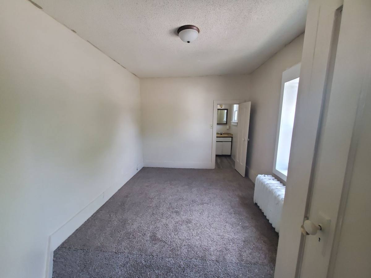 Apartment for rent at 714 N 15th St, Fort Dodge, IA 50501