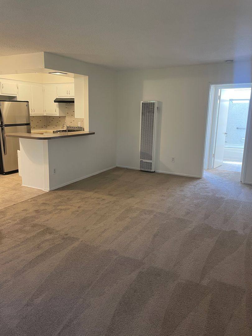 Apartment for rent at 8231 Wyngate St, Sunland, CA 91040