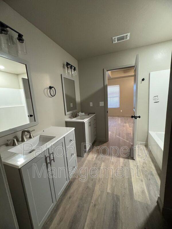 Apartment for rent at 1122 Caprock #A, Hereford, TX 79045
