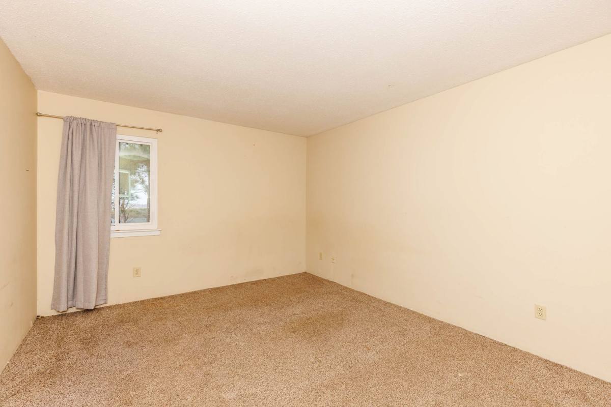Apartment for rent at 401 Skyview Dr, Birmingham, AL 35209