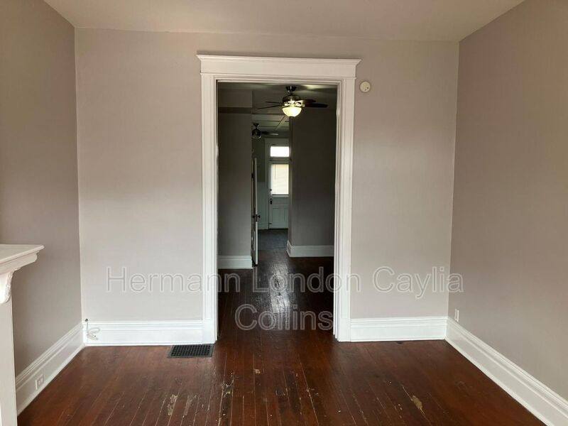 House for rent at 4657-4659 Idaho Ave, Saint Louis, MO 63111