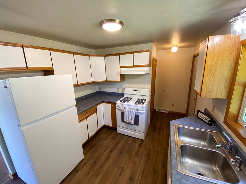 House for rent at 1020 2nd Ave N, Moorhead, MN 56560