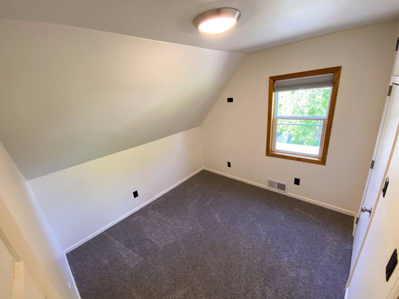 House for rent at 1020 2nd Ave N, Moorhead, MN 56560