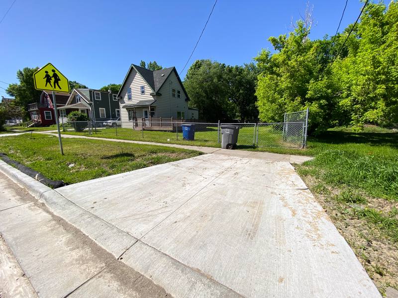 House for rent at 1020 2nd Ave N, Moorhead, MN 56560
