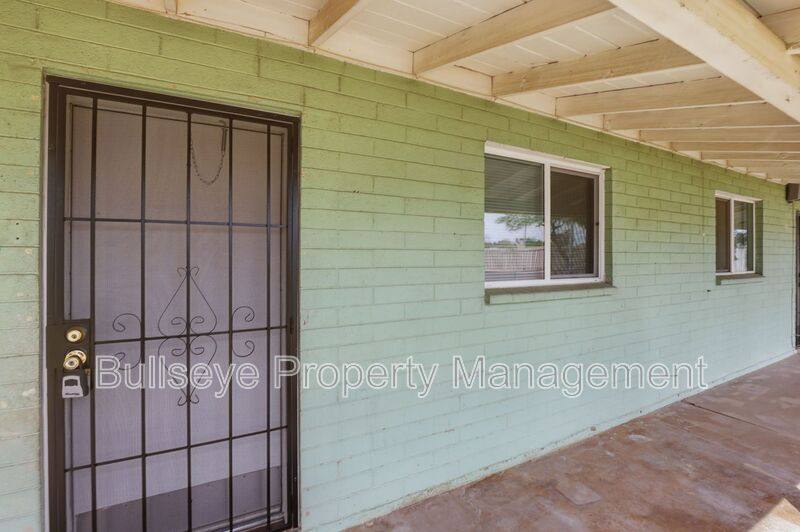 Townhouse for rent at 1721 E Moreland St #2, Phoenix, AZ 85006