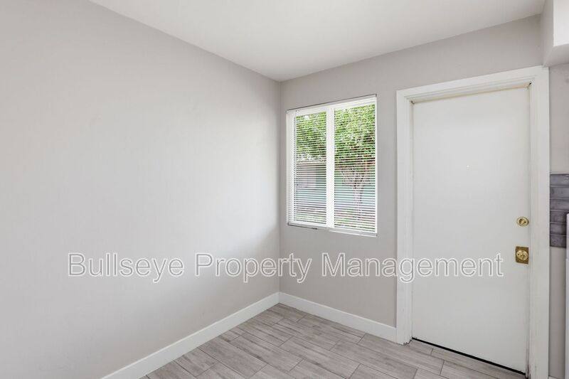 Townhouse for rent at 1721 E Moreland St #2, Phoenix, AZ 85006