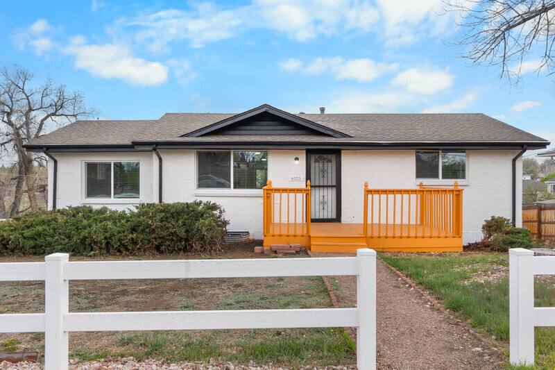 Apartment for rent at 6220 W Ohio Ave, Denver, CO 80226