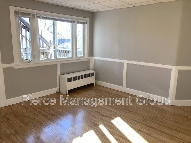 Apartment for rent at 68 Kenny St #4, Manchester, NH 03104