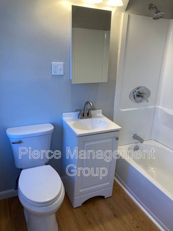 Apartment for rent at 68 Kenny St #4, Manchester, NH 03104