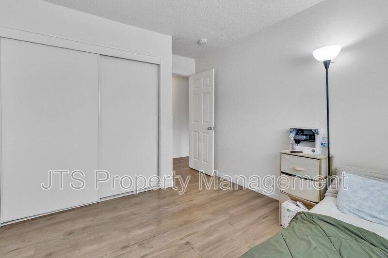 Apartment for rent at 7877 Sayonara Dr #D, Citrus Heights, CA 95610