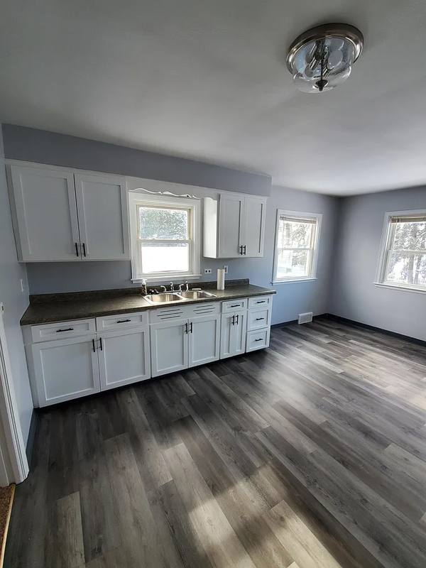 Apartment for rent at 1103 - 1105 5th Ave, Grafton, WI 53024