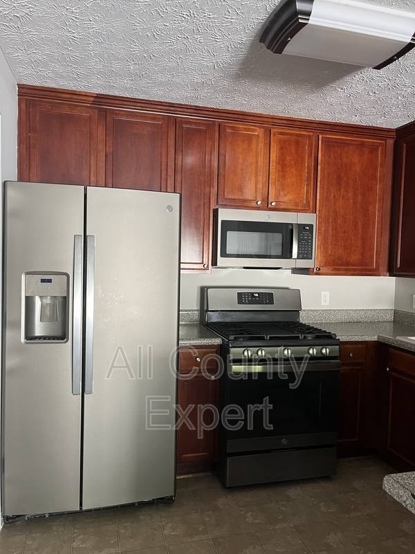 House for rent at 5480 Mountain Top Place, Cumming, GA 30041