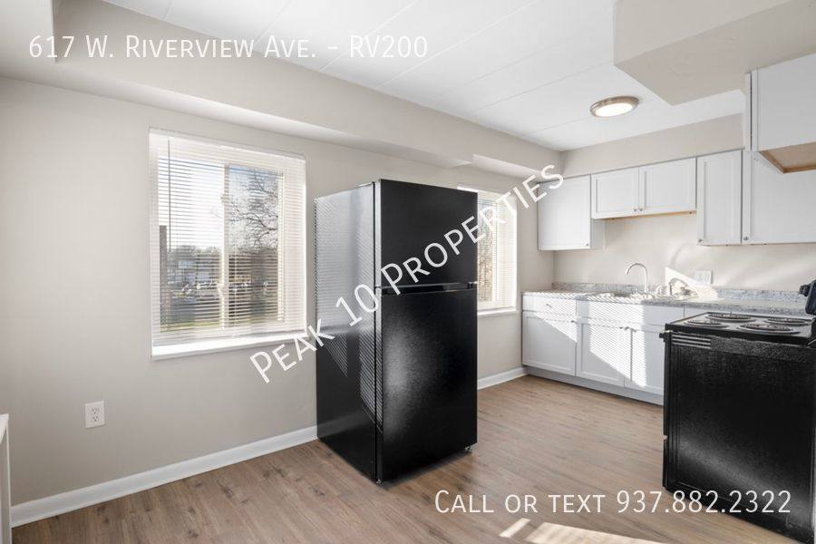 Apartment for rent at 617 W Riverview Ave, Dayton, OH 45406