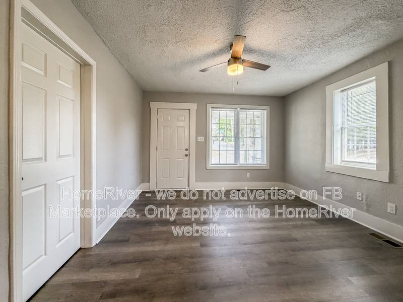 House for rent at 1218 Boyer St, Raleigh, NC 27610