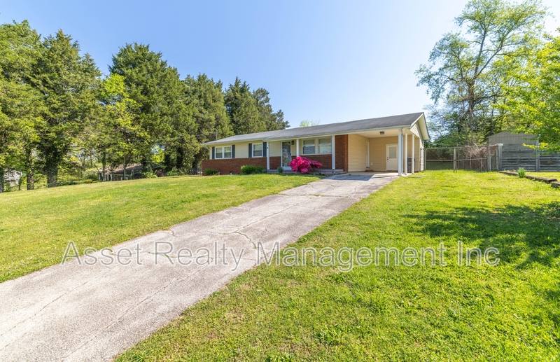 House for rent at 4821 Gettysburg Rd, Knoxville, TN 37921