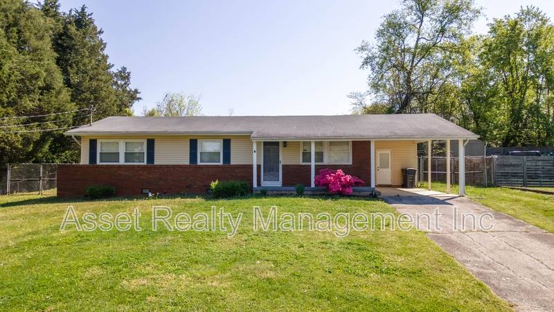 House for rent at 4821 Gettysburg Rd, Knoxville, TN 37921