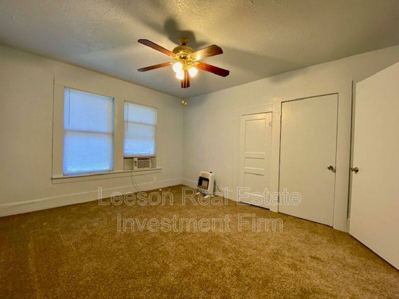 House for rent at 3240 Jackson St, Shreveport, LA 71109