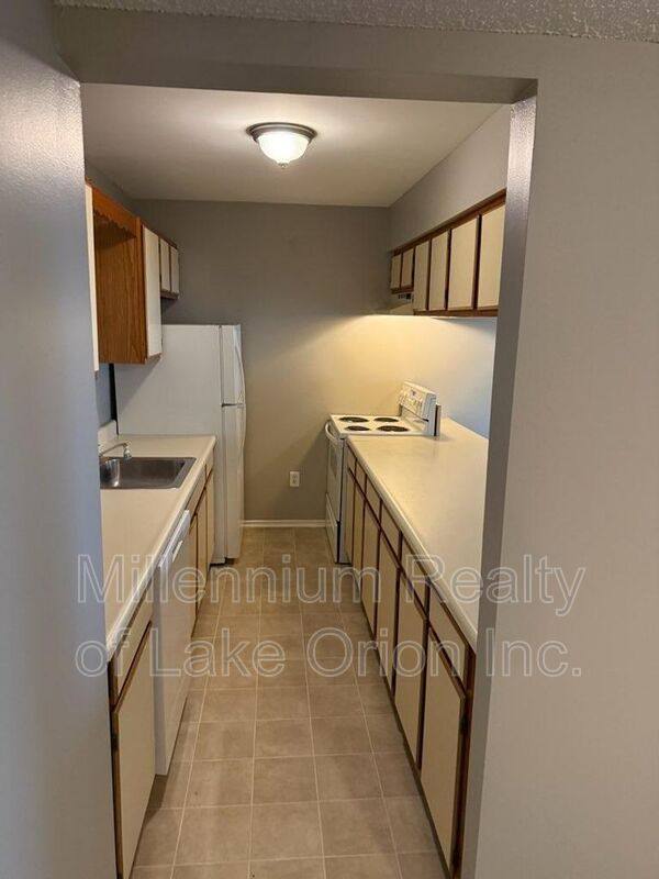 Apartment for rent at 25 Louck St #5, Oxford, MI 48371