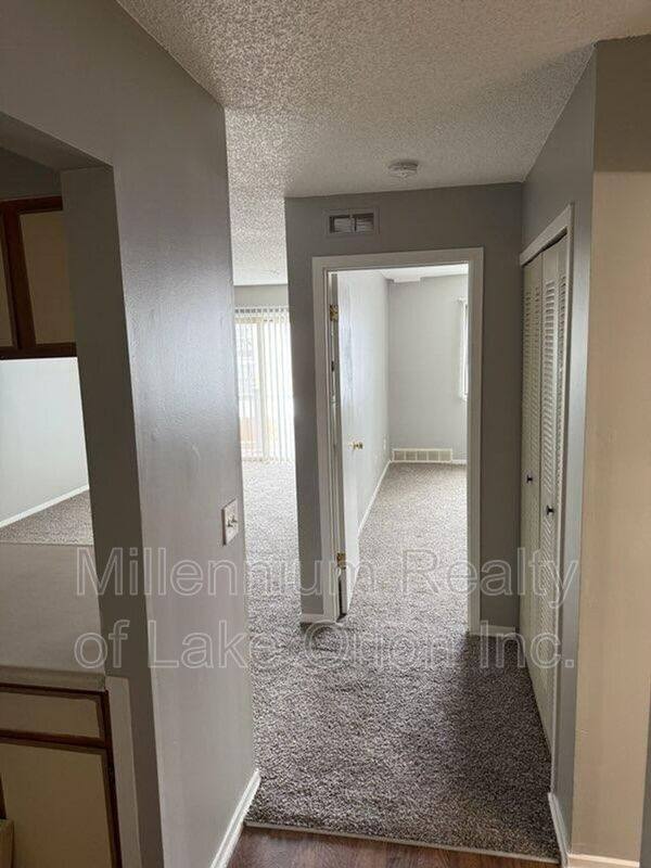 Apartment for rent at 25 Louck St #18, Oxford, MI 48371