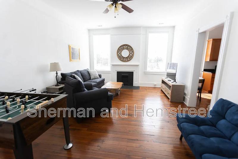 Apartment for rent at 215 Twelfth St #B, Augusta, GA 30901