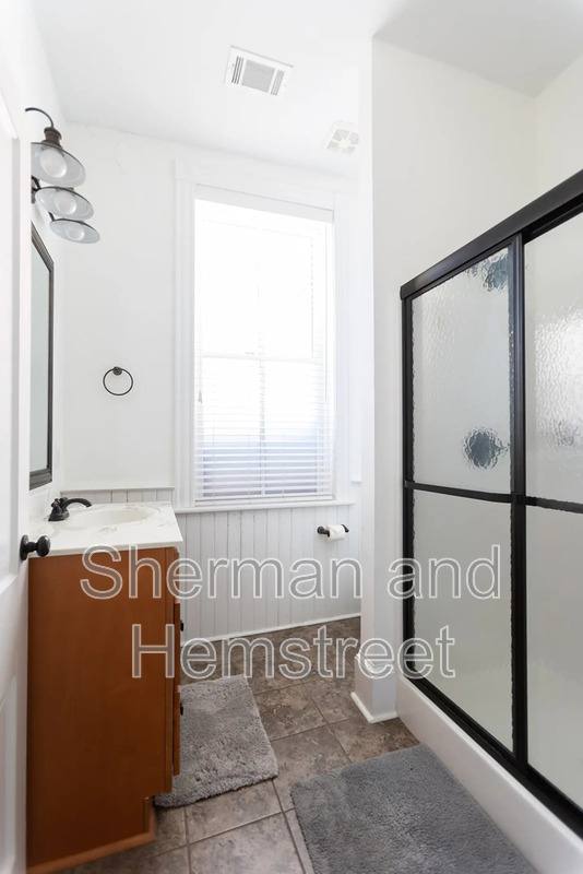 Apartment for rent at 215 Twelfth St #B, Augusta, GA 30901